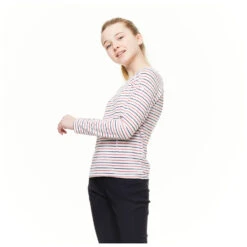 Craghoppers Kid's NosiLife Paola L/S T-Shirt - Longsleeve -Casual Style Shop craghoppers kids nosilife paola l s t shirt longsleeve detail 3