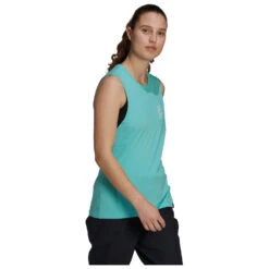 Five Ten Women's Graphics Stealth Cat - T-shirt -Casual Style Shop five ten womens graphics stealth cat t shirt detail 4