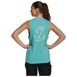 Five Ten Women's Graphics Stealth Cat - T-shirt -Casual Style Shop five ten womens graphics stealth cat t shirt detail 5