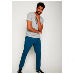 Animal Penguin Summer Guide - T-shirt -Casual Style Shop greenbomb animal penguin summer guide t shirt detail 5