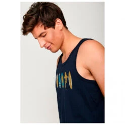 Lifestyle Shark Beach Airy - Tank Top -Casual Style Shop greenbomb lifestyle shark beach airy tank top detail 4