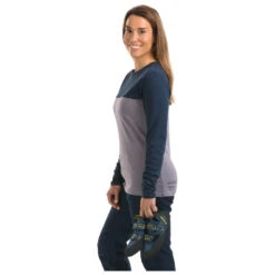 Stoic Women's Hemp30 ValenSt. L/S - Longsleeve -Casual Style Shop stoic womens hemp30 valenst l s longsleeve detail 11