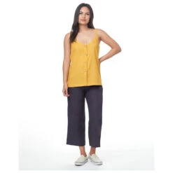 Tentree Women's Main Street Tank - Tank Top 6 Tentree Women's Main Street Tank - Tank Top -Casual Style Shop tentree womens main street tank tank top detail 2