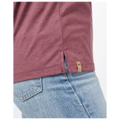 Tentree Women's Treeblend V-Neck Tank - Tank Top -Casual Style Shop tentree womens treeblend v neck tank tank top detail 7